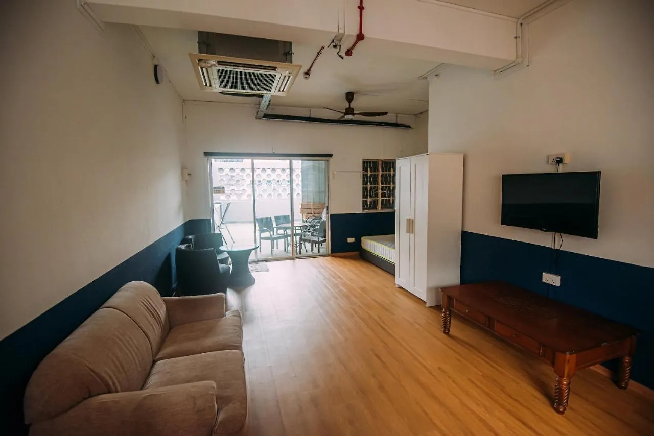Bluewaters Pods 38 Hongkong St Hostel Singapore