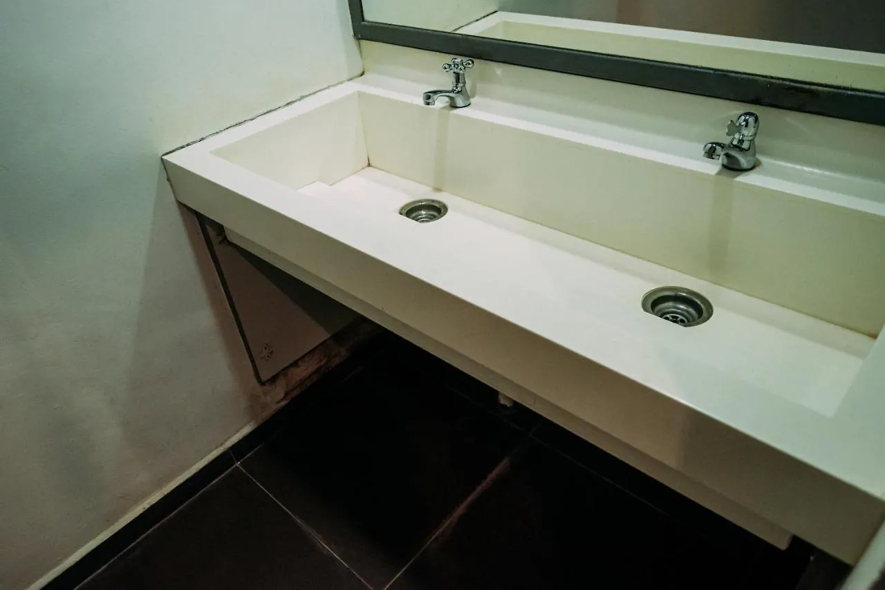 Bluewaters Pods 38 Hongkong St Hostel Singapore Singapore