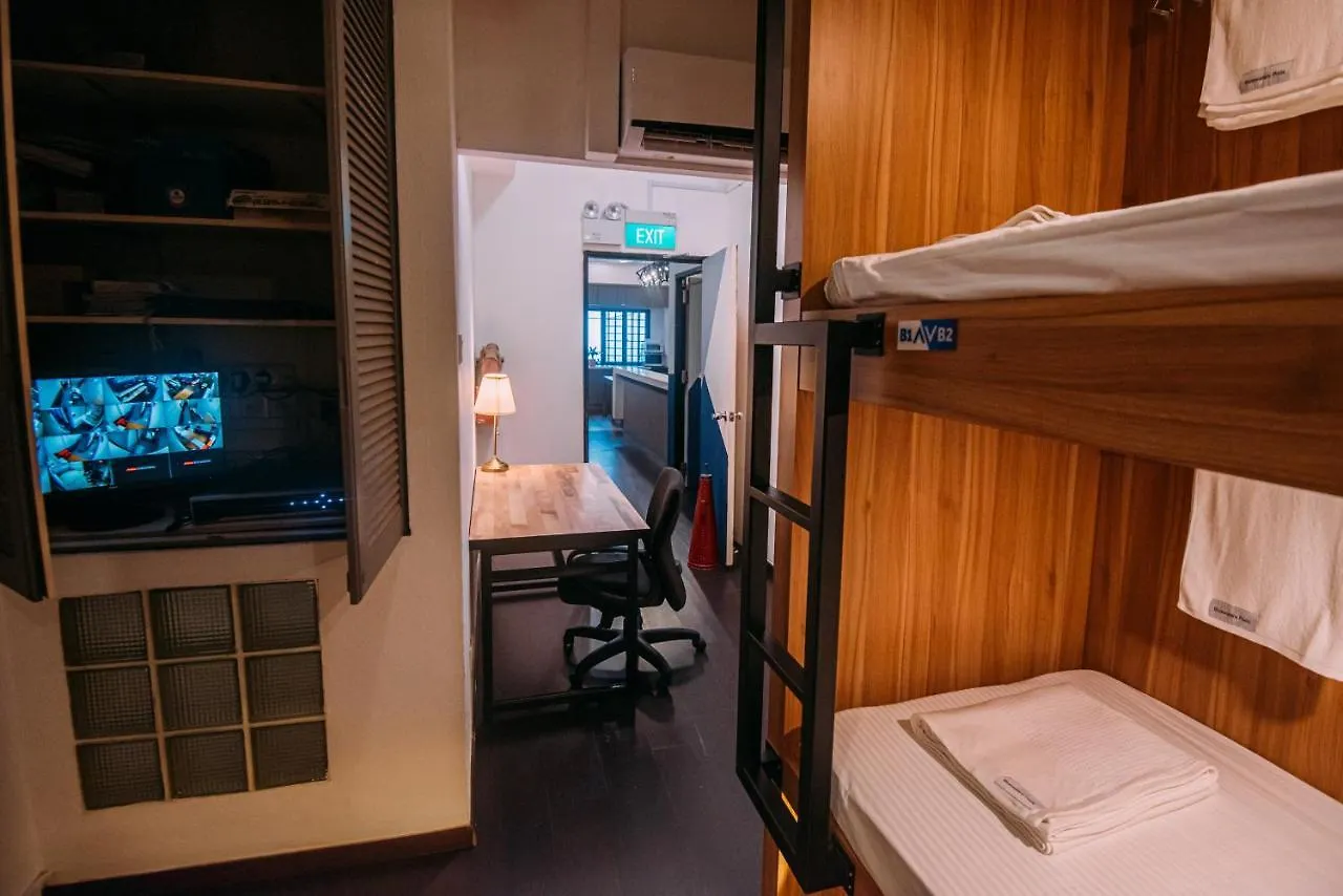 Bluewaters Pods 38 Hongkong St Hostel Singapore Singapore