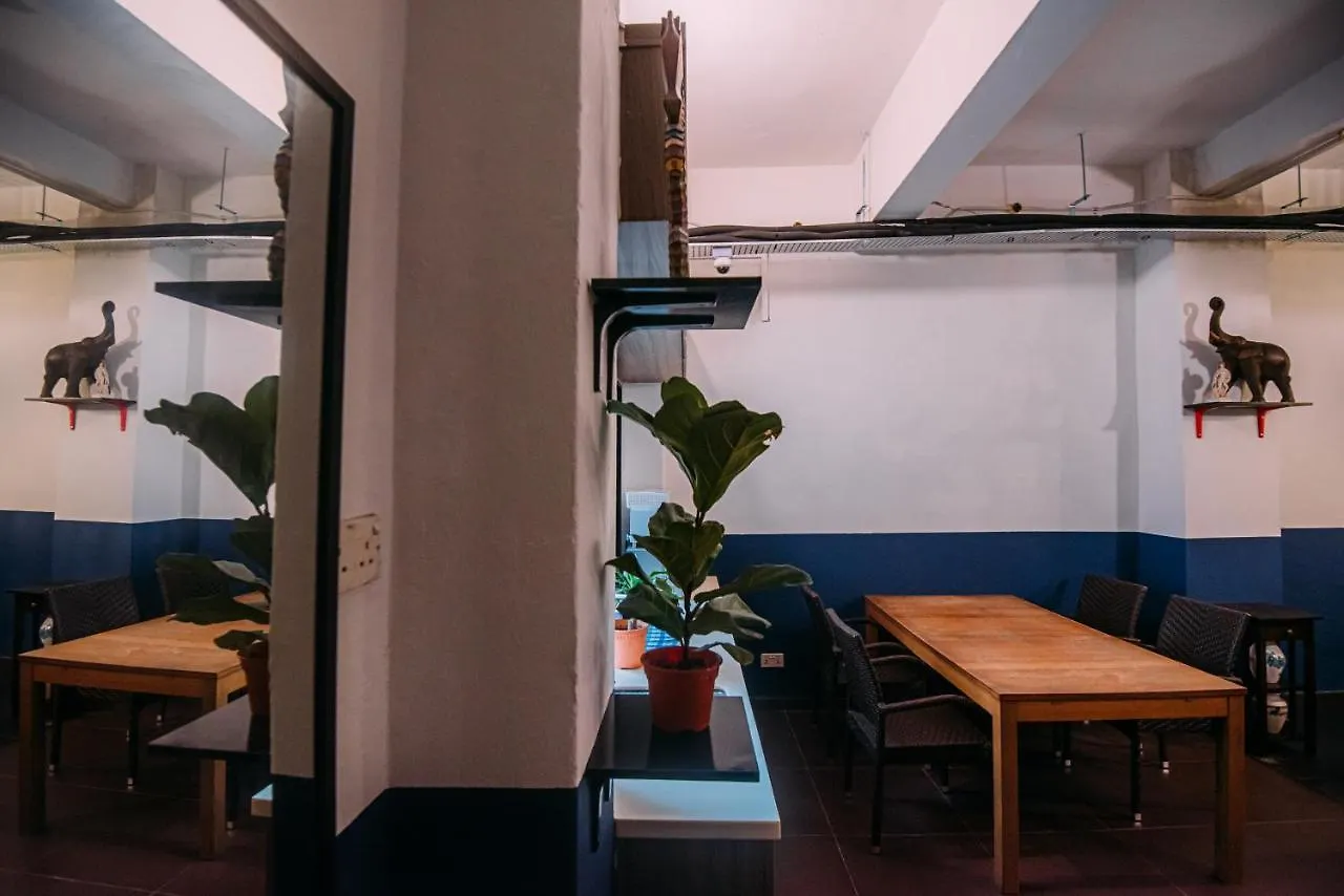 Bluewaters Pods 38 Hongkong St Hostel Singapore 0*,  Singapore